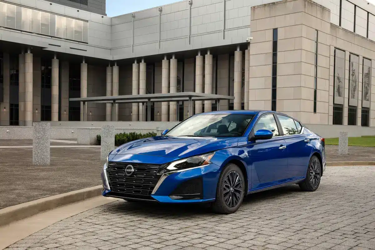 2025 Nissan Altima