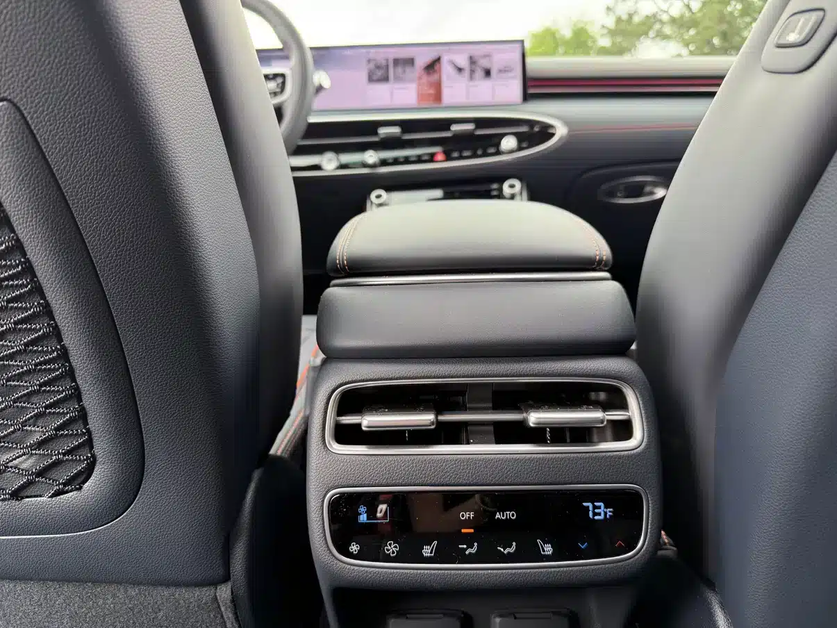 2026 Genesis GV70