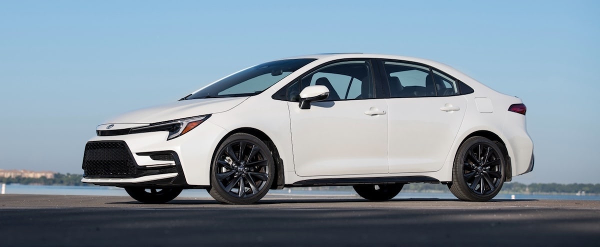 2026 Toyora Corolla