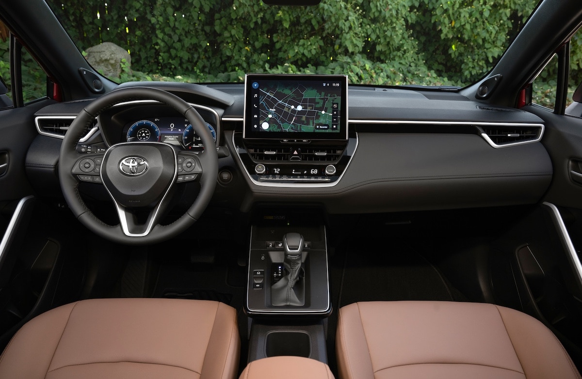 2026 Toyota CorollaCross XLE AWD