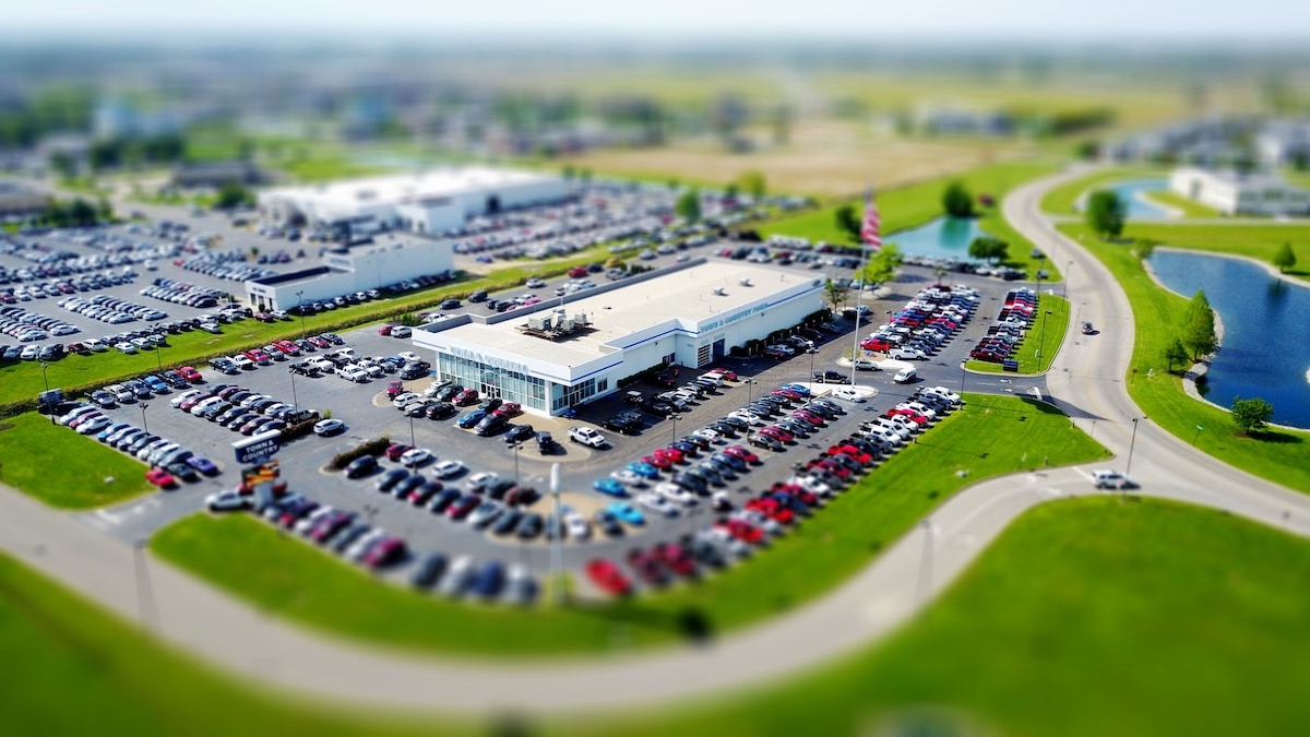 Car Dealership
