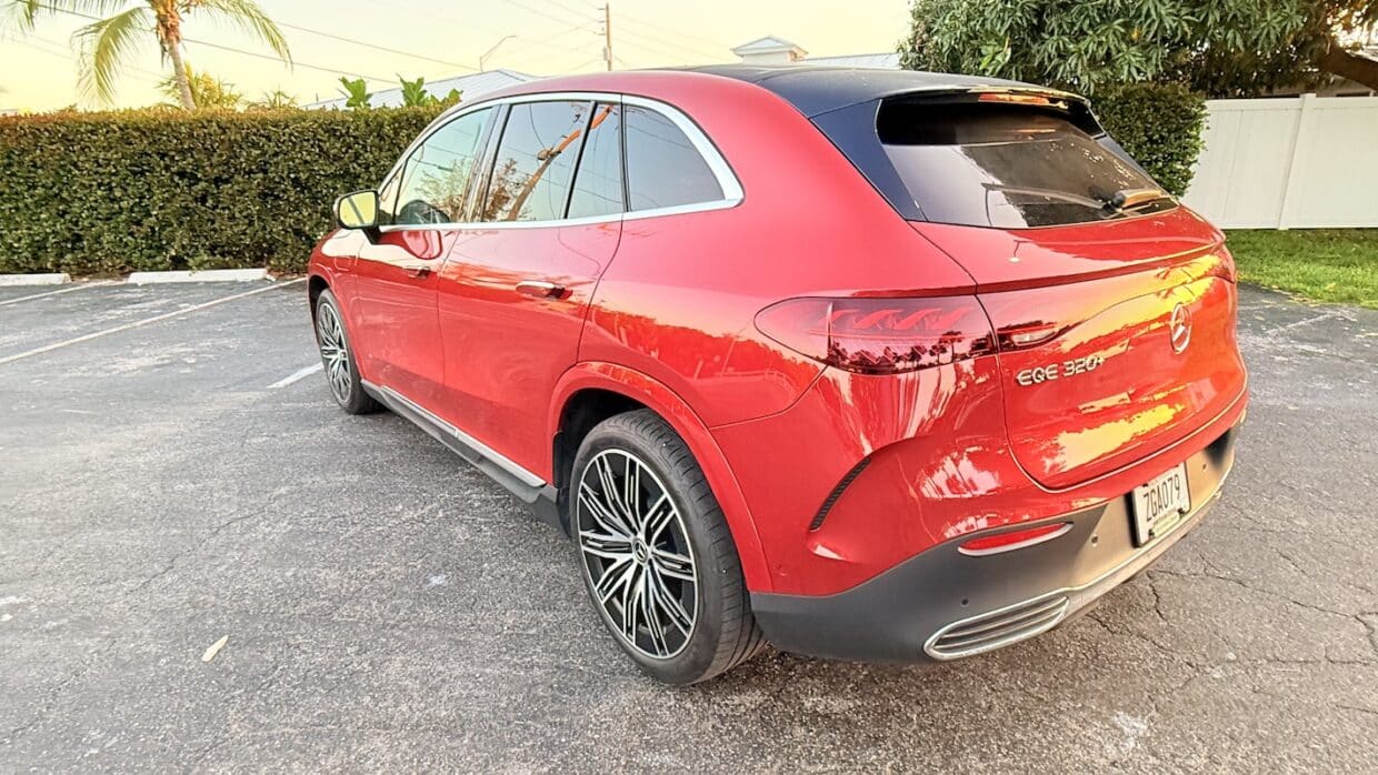 2026 Mercedes-Benz EQE 320+ SUV