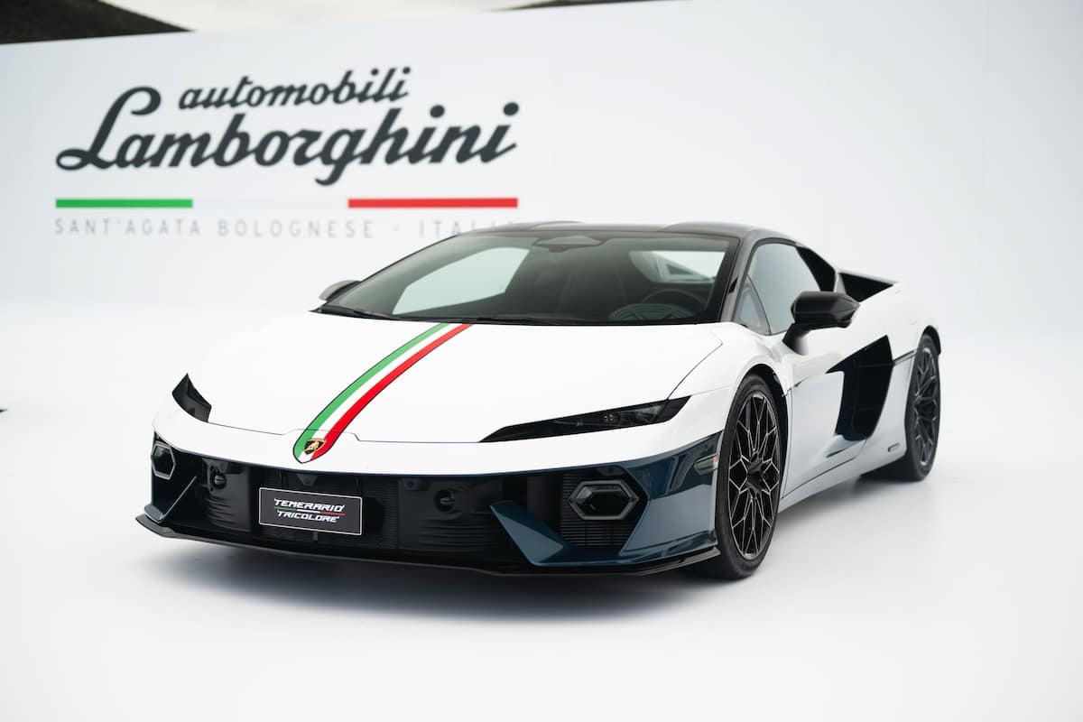 Lamborghini Revuelto SV debut