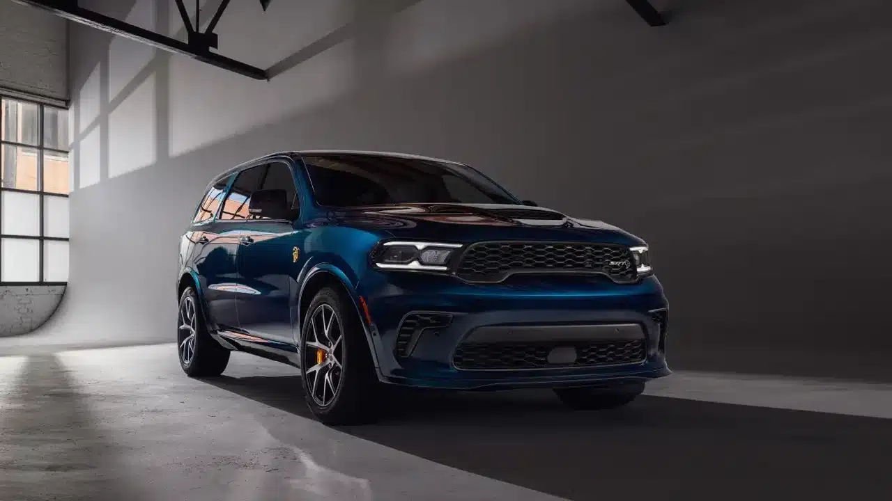2027 Dodge Durango SRT Hellcat in dark blue After Dark paint