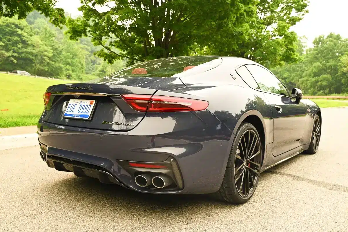 Rear view of the Maserati GranTurismo Trofeo