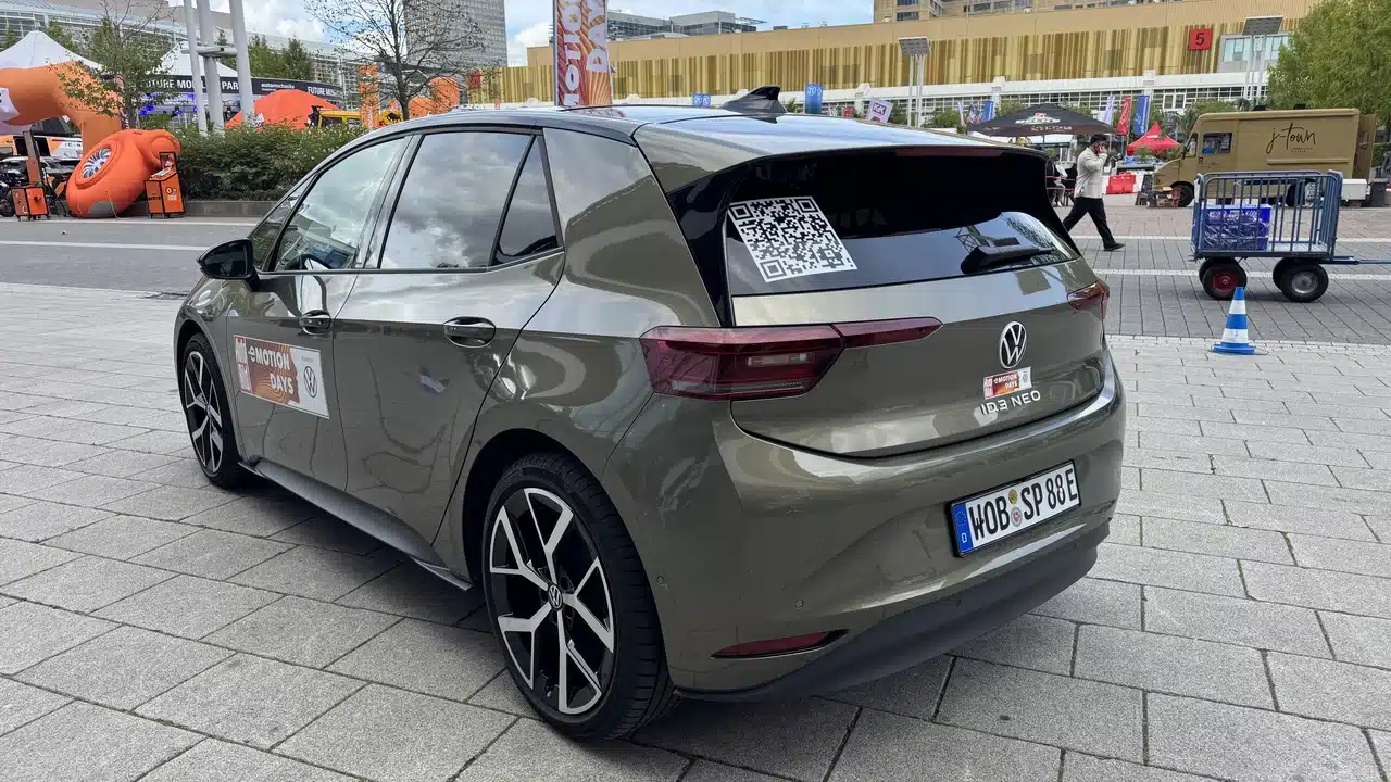 Rear three-quarter view of the Volkswagen ID.3 Neo in Frankfurt