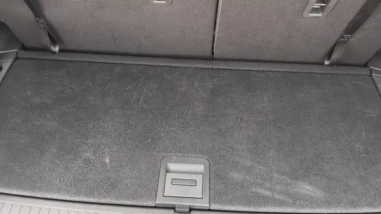 Honda Pilot cargo floor behind the third row