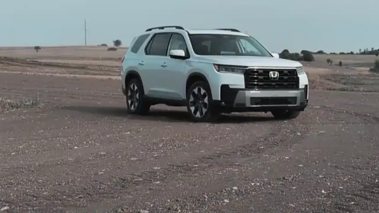 Honda Pilot exterior at the Texas Truck Rodeo
