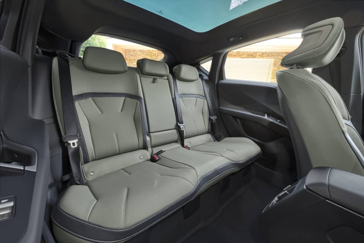 2027 BMW iX4