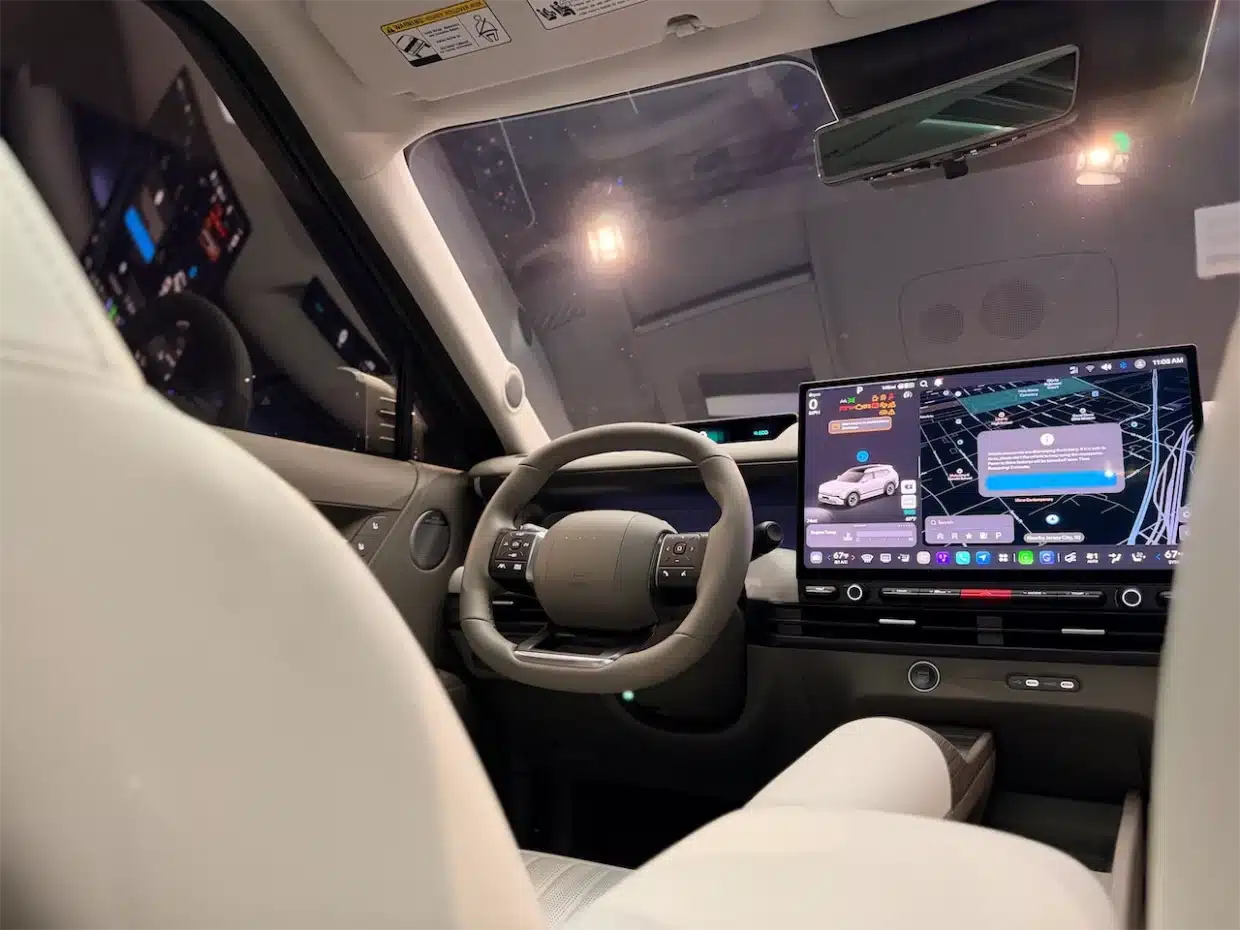 2027 Hyundai Tucson interior and dashboard